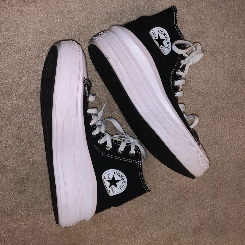 Black converse